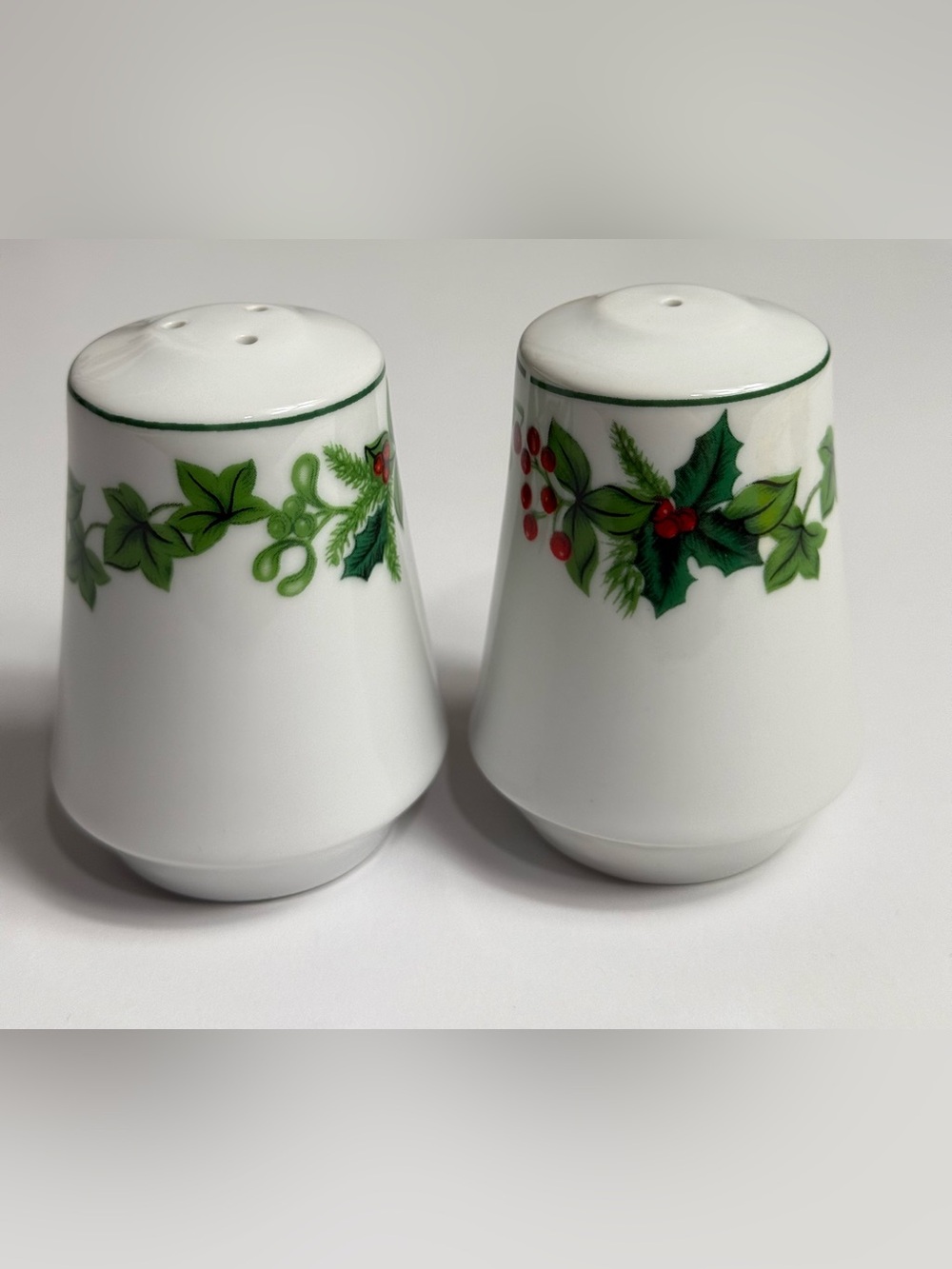 Vintage Holiday Holly Porcelain Salt and Pepper Shaker Set - White and Green